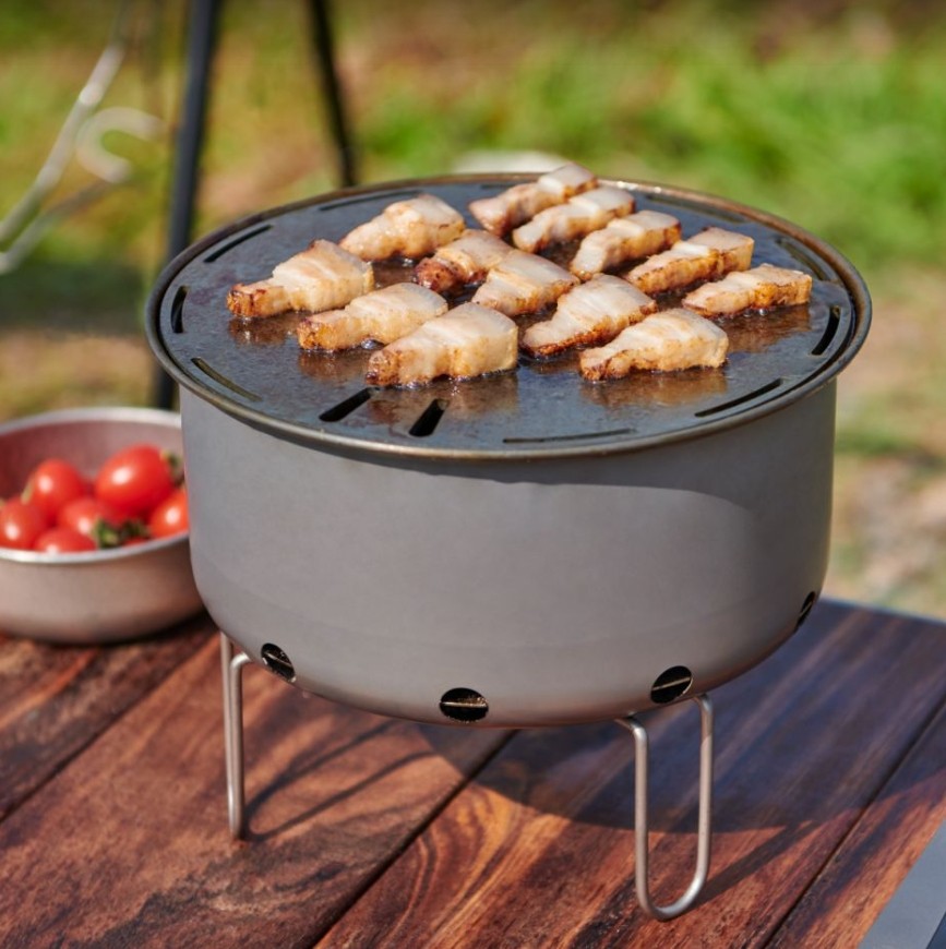 Camping Cooking Table With Windshield - Griglia da cucina in ferro pieghevole