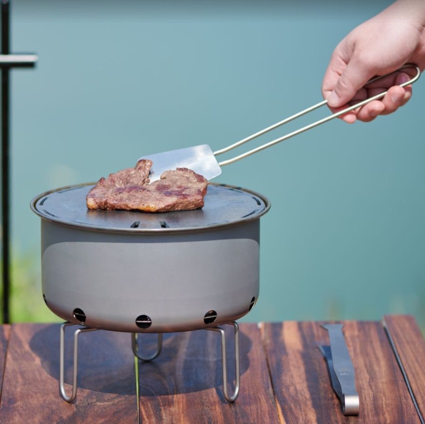 Griglia da cucina in ferro pie - Camping Cooking Table With Windshield recensione e prezzo