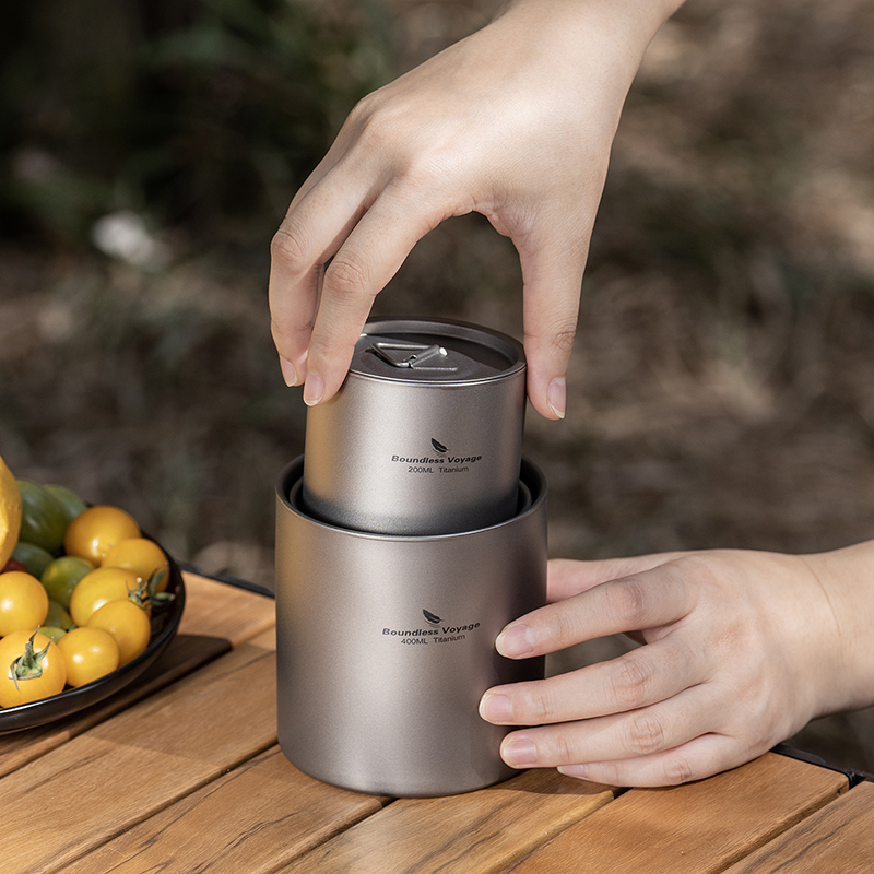 Tazze a doppia parete in titan - Camping Cooking Mug recensione e prezzo
